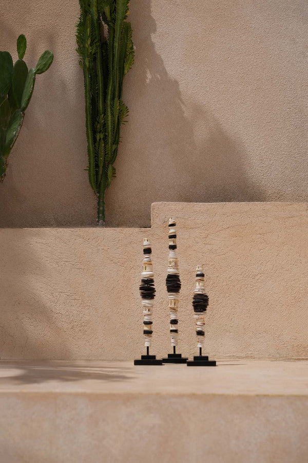 Bazar Bizar Pénzkagyló Állványon - Fekete-fehér - L