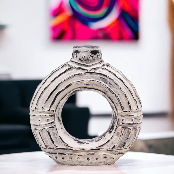 Fánk alakú kerek váza - krémszínű 18cm